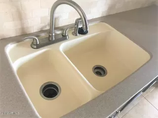 Photo #5: 6012259 Listing 