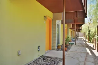 Photo #6: 6012473 Listing