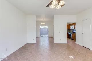 Photo #3: 6012535 Listing