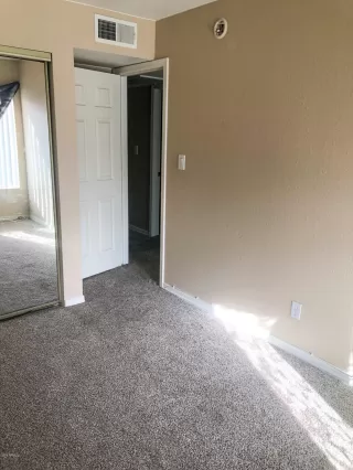 Photo #3: 6012760 Listing