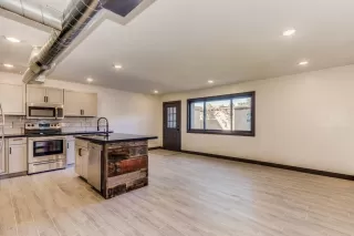 Photo #2: 6012876 Listing