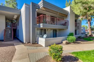 Photo #1: 6012903 Listing