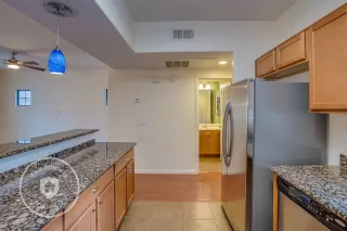 Photo #5: 6012907 Listing 