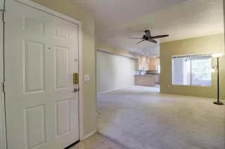 Photo #4: 6012998 Listing