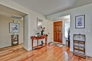 Photo #4: 6013035 Listing