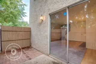 Photo #5: 6013056 Listing