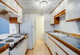 Photo #6: 6013056 Listing