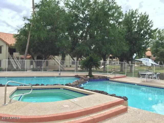 MLS: 6013268 Condo For Sale