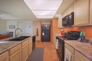 Photo #6: 6013292 Listing