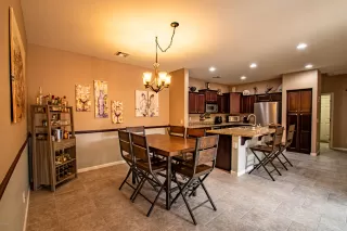 Photo #2: 6013317 Listing 