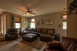 Photo #5: 6013317 Listing 