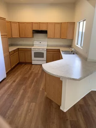 Photo #2: 6013423 Listing