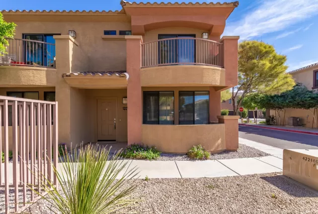 MLS: 6013441 Condo For Sale