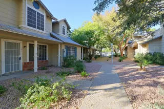 Photo #3: 6013448 Listing