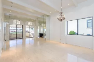 Photo #3: 6013559 Listing