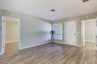 Photo #3: 6013666 Listing 