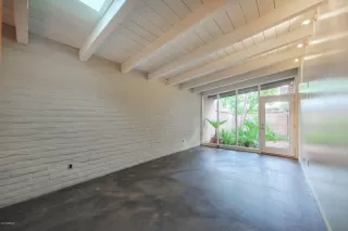 Photo #3: 6013847 Listing