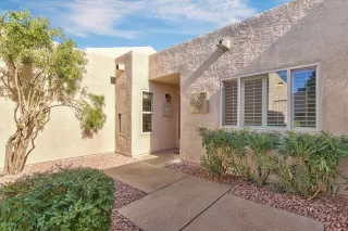 Photo #5: 6013871 Listing 