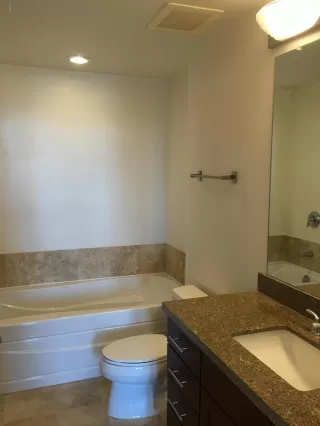 Photo #6: 6014100 Listing