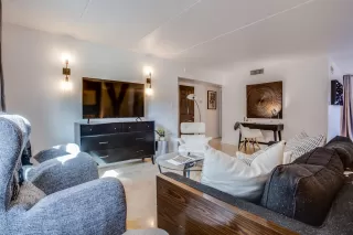 Photo #4: 6014209 Listing