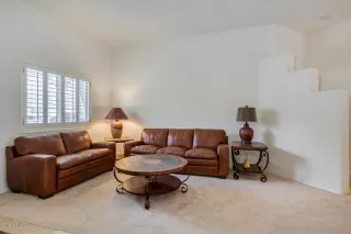 Photo #6: 6014265 Listing