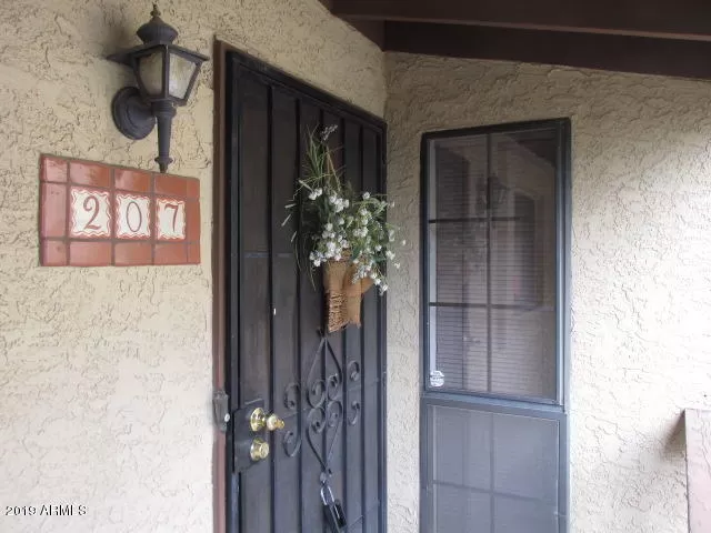 MLS: 6014423 Condo For Sale