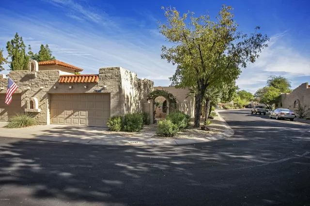 MLS: 6014451 Condo For Sale