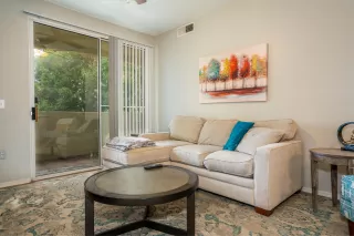 Photo #2: 6014497 Listing 