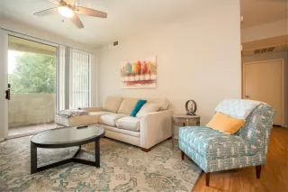 Photo #6: 6014497 Listing 
