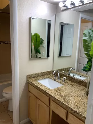 Photo #4: 6014535 Listing