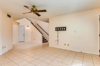 Photo #3: 6014550 Listing 