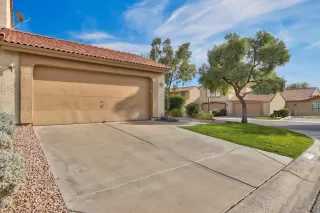 Photo #3: 6014576 Listing