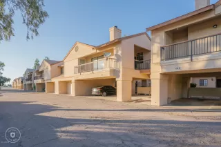 Photo #4: 6014758 Listing