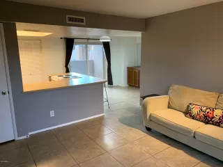 Photo #3: 6014824 Listing