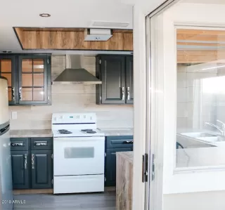 Photo #6: 6014885 Listing