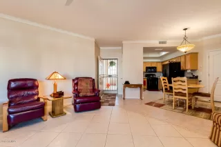 Photo #4: 6014940 Listing