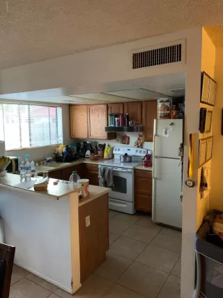 Photo #3: 6015068 Listing