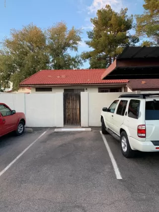 Photo #4: 6015068 Listing