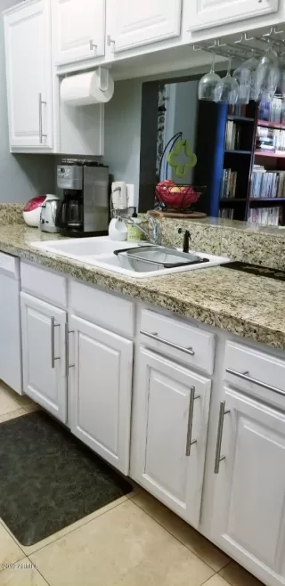 Photo #6: 6015122 Listing