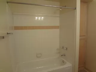 Photo #4: 6015173 Listing