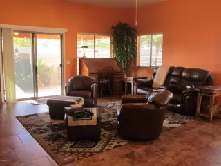 Photo #5: 6015405 Listing