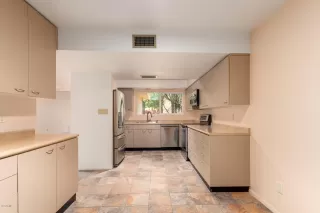 Photo #6: 6015555 Listing 