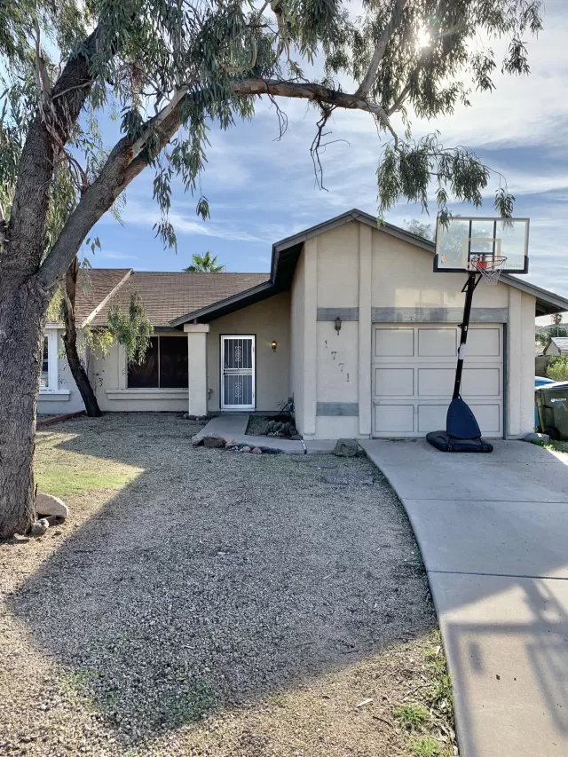 MLS: 6015683 Condo For Sale