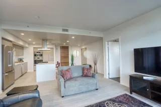 Photo #2: 6015688 Listing 