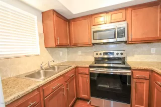 Photo #6: 6015706 Listing