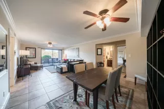 Photo #6: 6015862 Listing