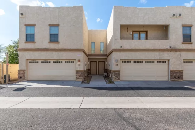 MLS: 6015972 Condo For Sale