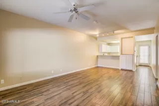 Photo #3: 6016008 Listing