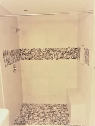 Photo #2: 6016080 Listing