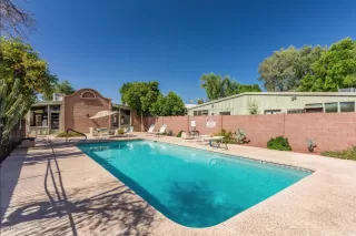 Photo #3: 6016131 Listing